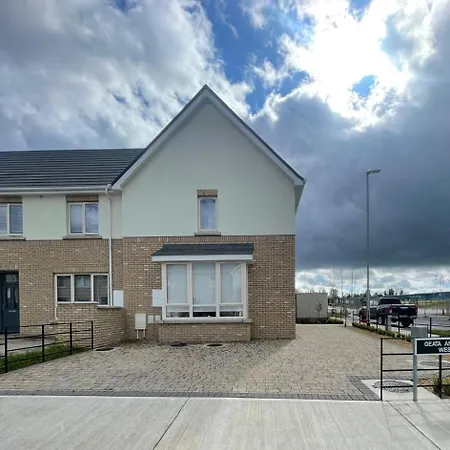 Holiday home Grab House *